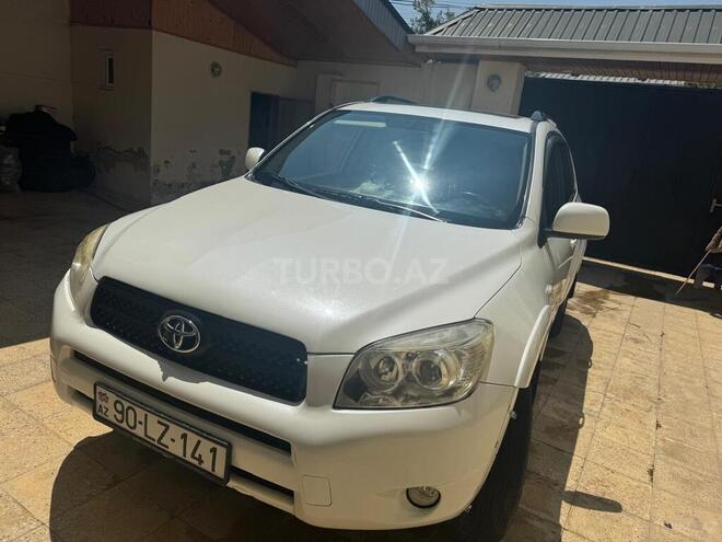 Toyota RAV4-2