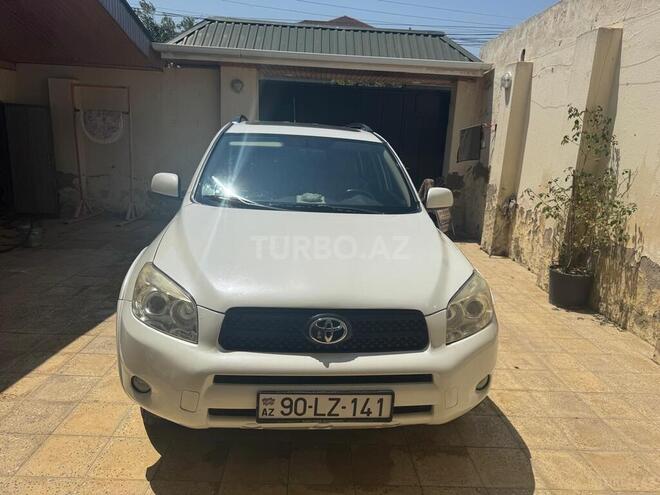 Toyota RAV4-3