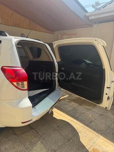 Toyota RAV4-13