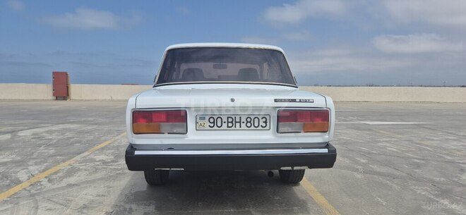 LADA (VAZ) 2107-3