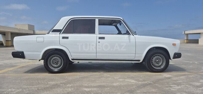 LADA (VAZ) 2107-7
