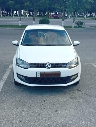 Volkswagen Polo-1