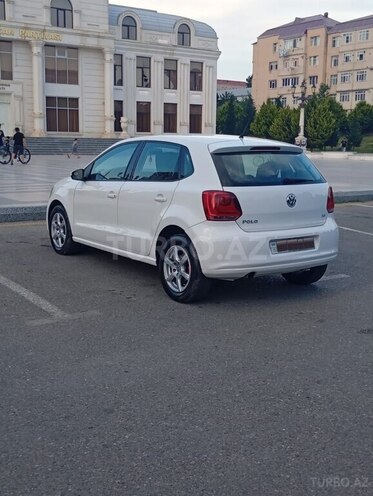 Volkswagen Polo-3