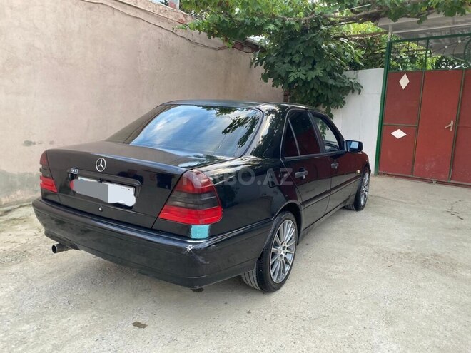 Mercedes C 180-4