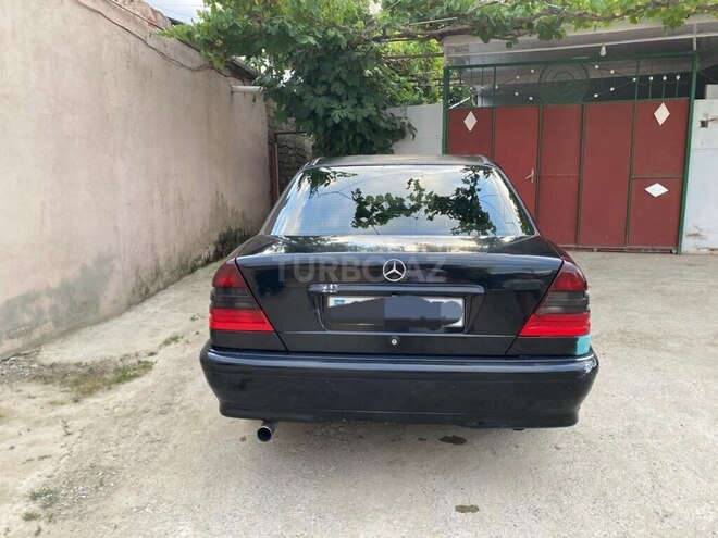 Mercedes C 180-2