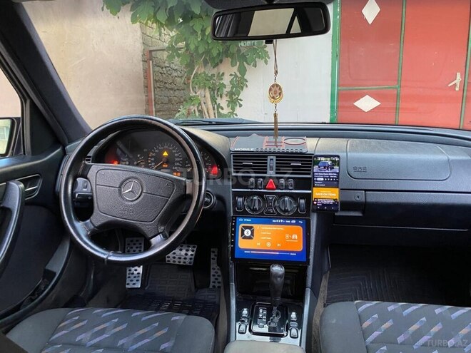 Mercedes C 180-3