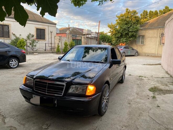 Mercedes C 180-7
