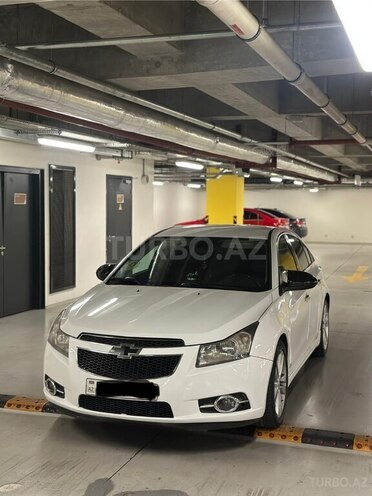 Chevrolet Cruze-13
