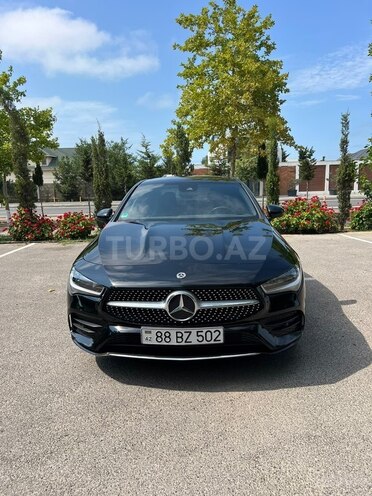 Mercedes CLA 250 e-1
