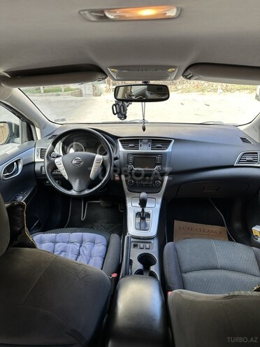 Nissan Sentra-6
