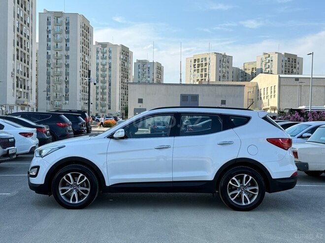 Hyundai Santa Fe-10