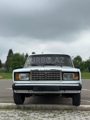 LADA (VAZ) 2107-10