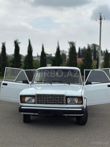 LADA (VAZ) 2107-8