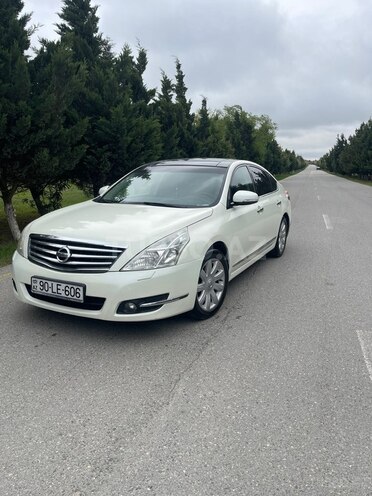 Nissan Teana-1