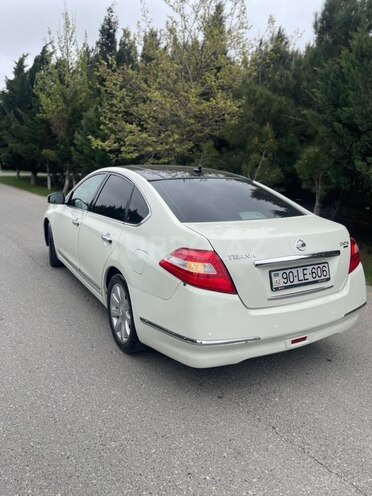 Nissan Teana-6