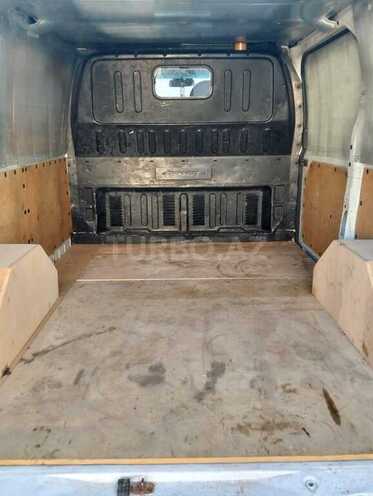 Ford Transit-5