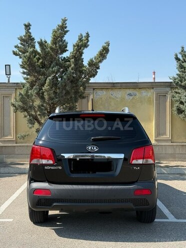 Kia Sorento-4