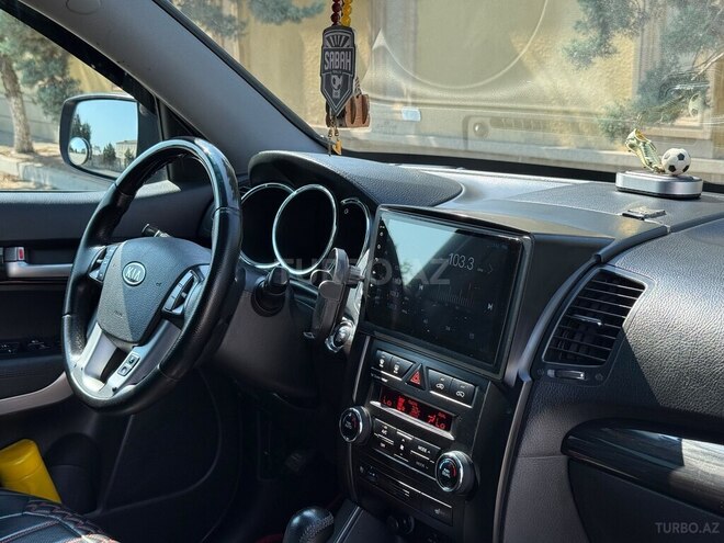 Kia Sorento-5