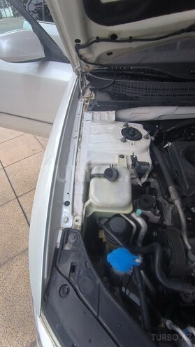 Hyundai Sonata-13