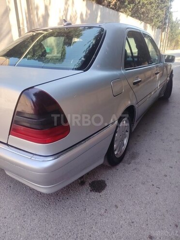 Mercedes C 230-5
