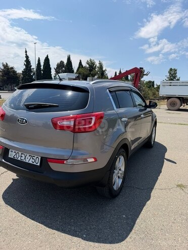 Kia Sportage-9