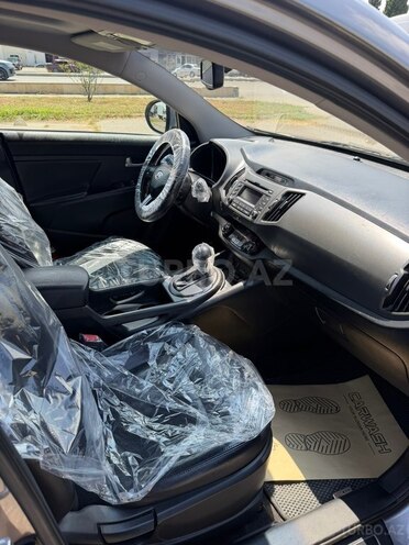 Kia Sportage-11
