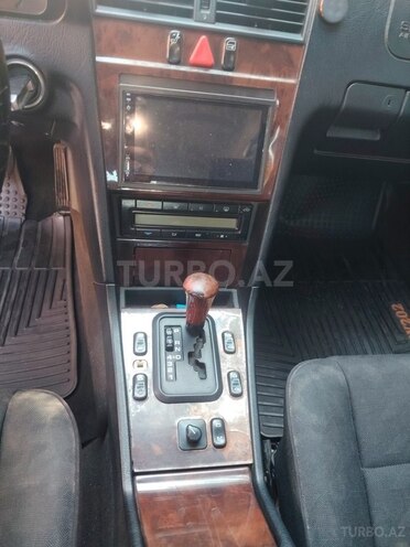 Mercedes C 230-8