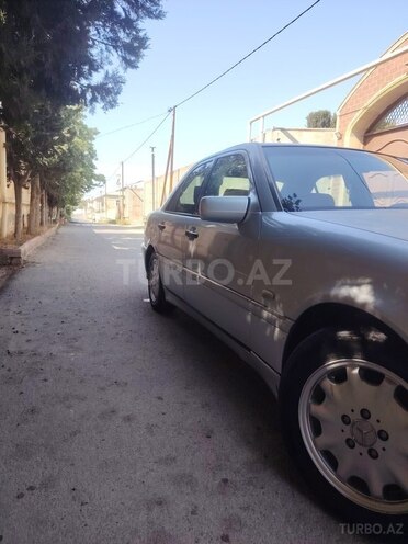 Mercedes C 230-2