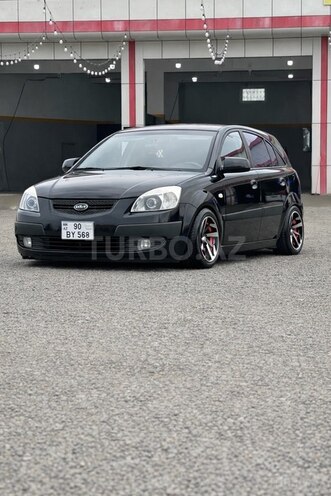 Kia Rio-1
