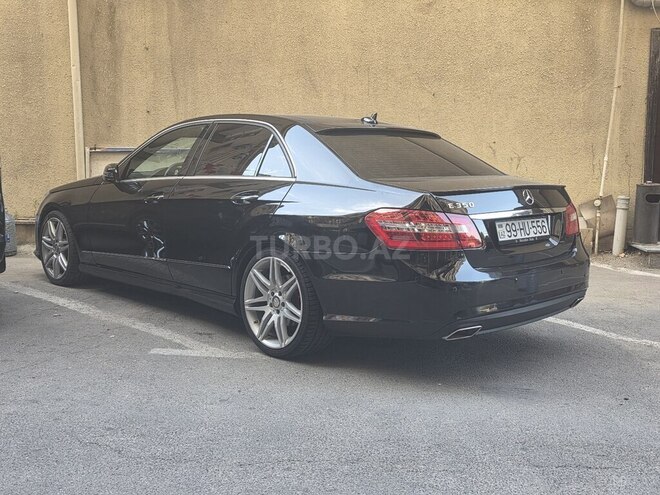 Mercedes E 350-19