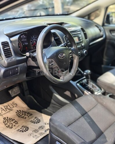 Kia Forte-8