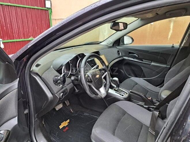 Chevrolet Cruze-5