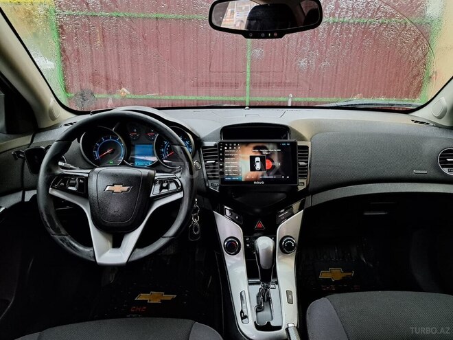 Chevrolet Cruze-6