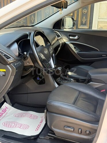 Hyundai Santa Fe-10