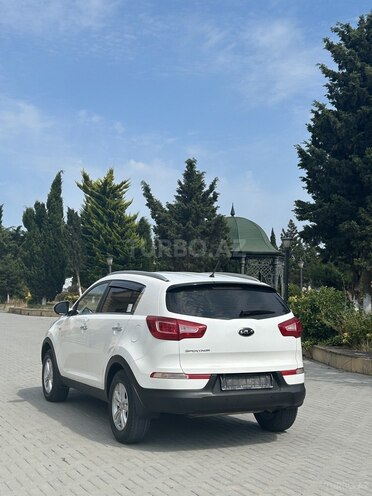 Kia Sportage-8