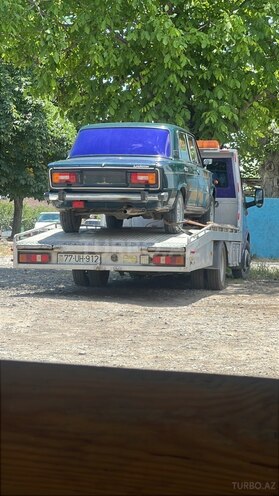 Ford Transit-9