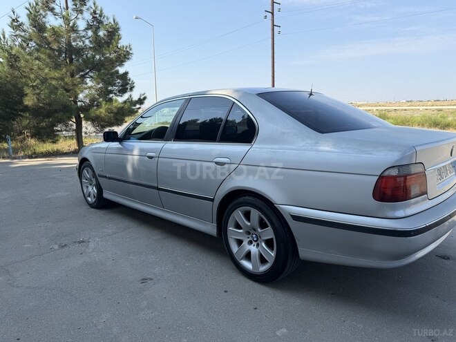BMW 523-7