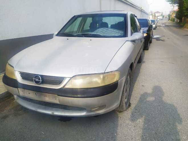 Opel Vectra-1