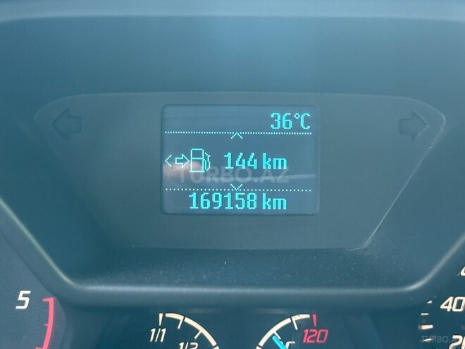 Ford Transit Connect-13
