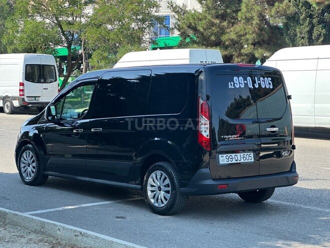 Ford Transit Connect-6