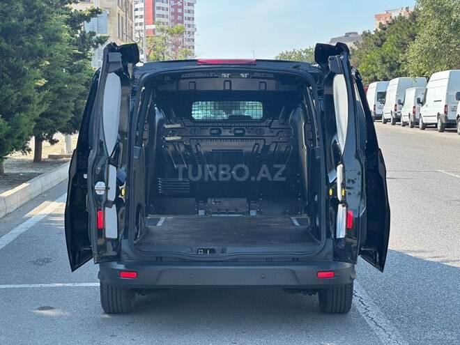 Ford Transit Connect-7