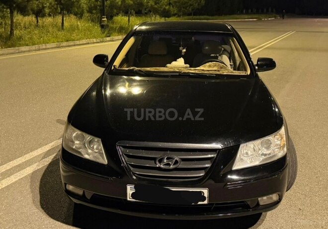 Hyundai Sonata-1