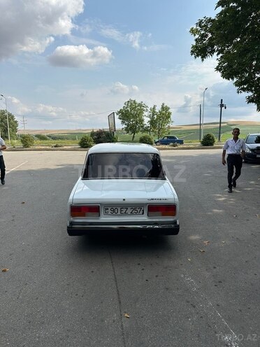 LADA (VAZ) 2107-5