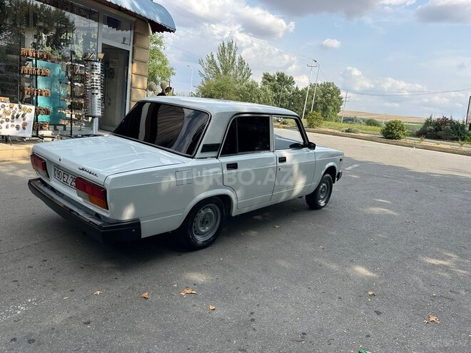LADA (VAZ) 2107-6