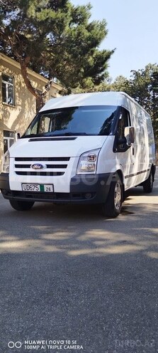 Ford Transit-3