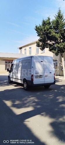 Ford Transit-7
