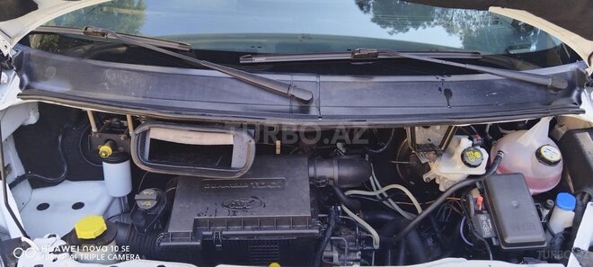 Ford Transit-5
