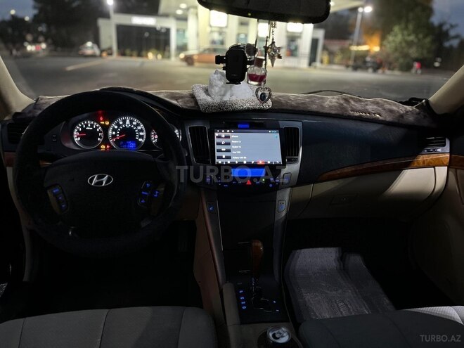 Hyundai Sonata-7