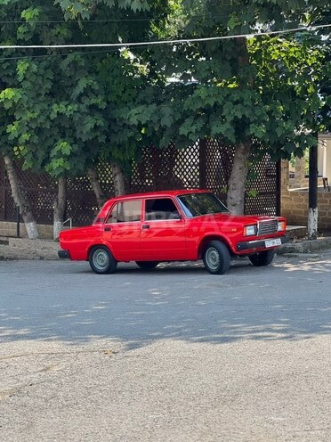 LADA (VAZ) 2107-2