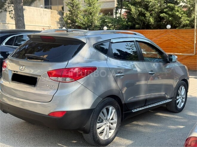 Hyundai ix35-2